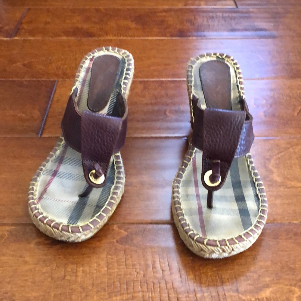 Burberry platform